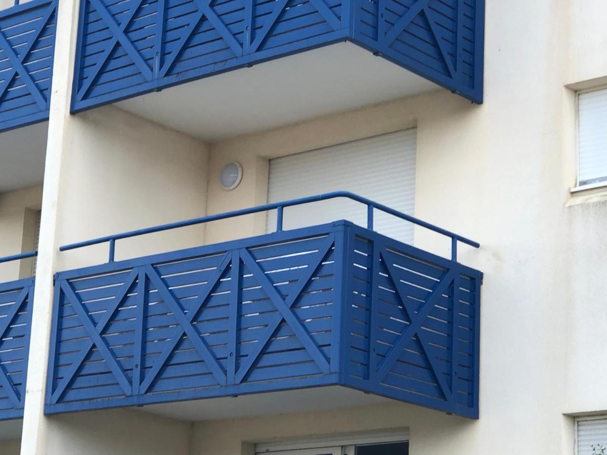 Appartement Climatise Avec Piscine & Mer Bleu Marine Lacanau Exterior photo