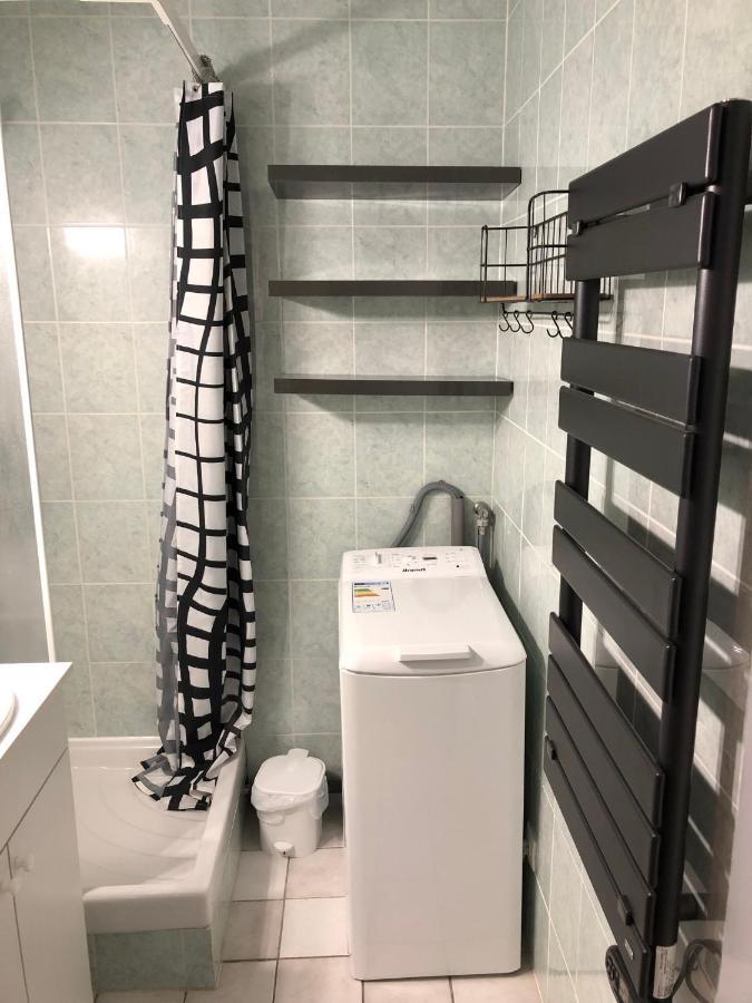 Appartement Climatise Avec Piscine & Mer Bleu Marine Lacanau Exterior photo
